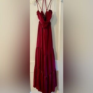 Elegant Burgundy/Red Long Dress Size Medium with Spaghetti Straps